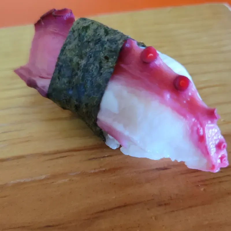 Nigiri de pulpo
